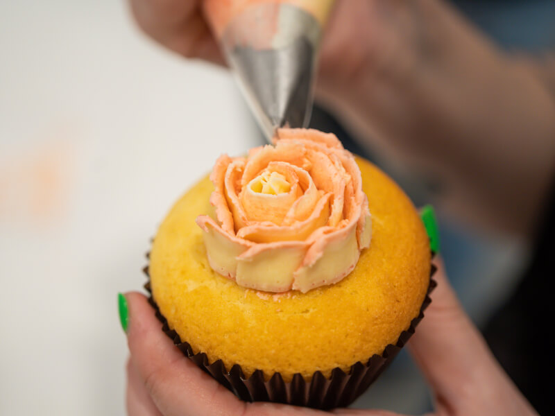 Everything You Need to Know About Cake Decorating in Edinburgh